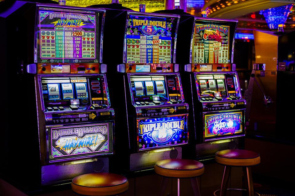 Which are the most widely used video games played out on slot models?